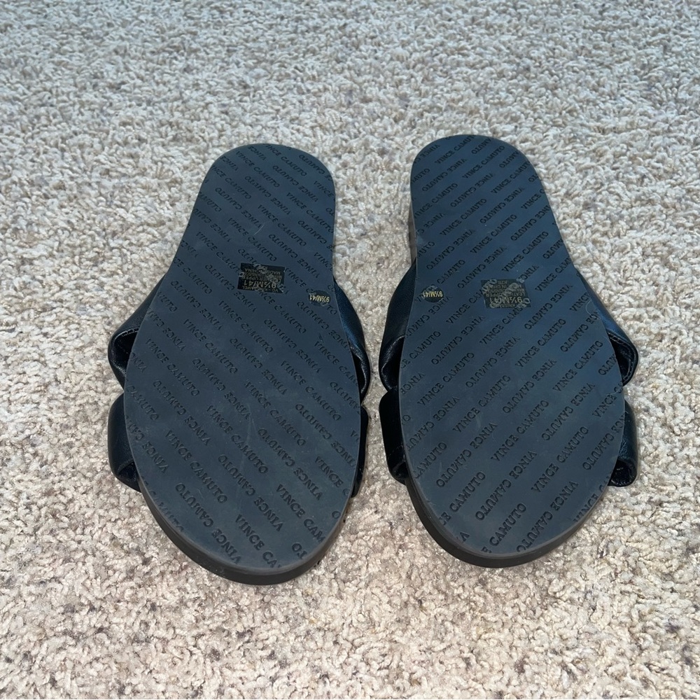 Vince Camuto Krissamel Slide - Picture 6 of 7